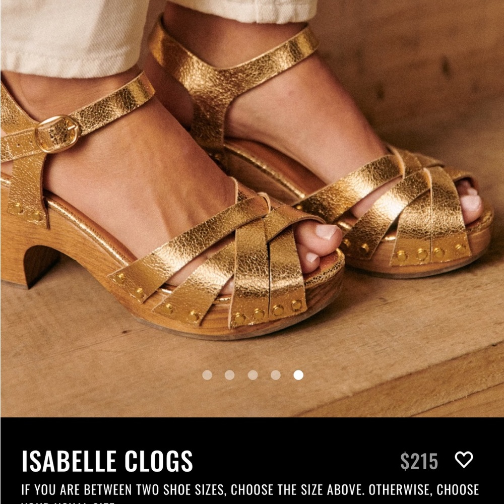 NWOT Sezane Isabelle clogs, gold, 9